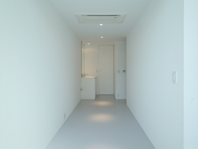 純白の美術館 Aの内観