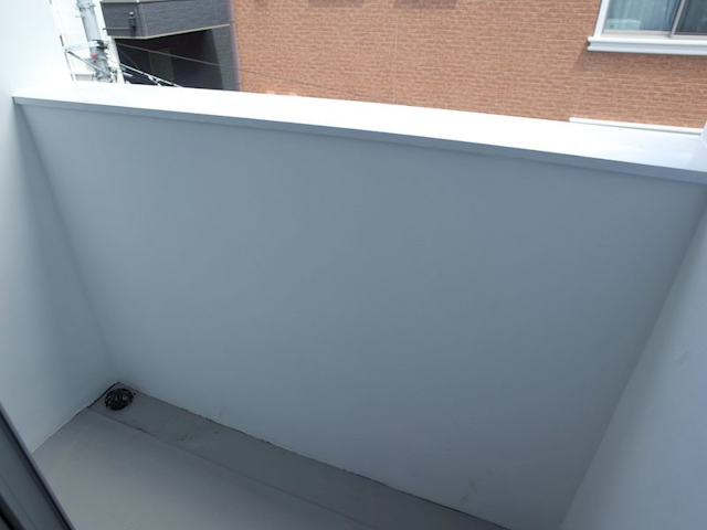 純白の美術館 Aの内観