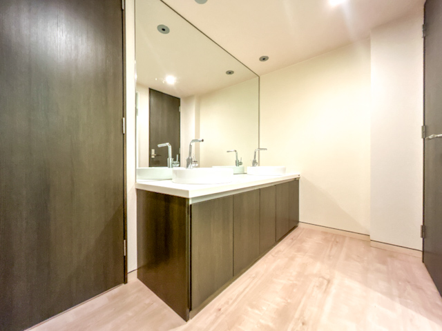 大人のメゾネット 103の内観