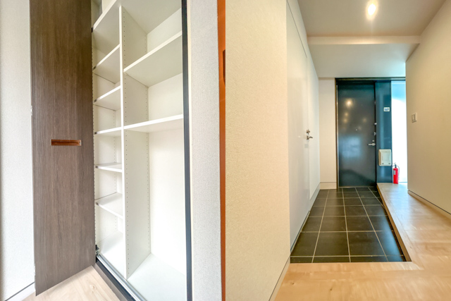 大人のメゾネット 103の内観