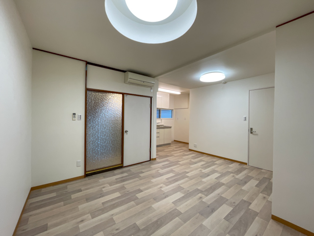 商店街戸建 1の内観