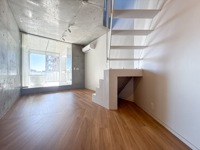 魅惑のバスルーム 402の外観