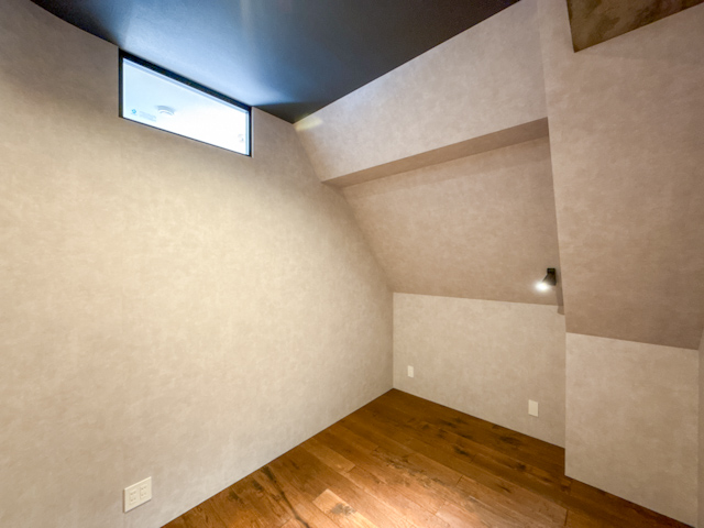 レンガのお城 301の内観