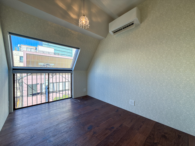 レンガのお城 301の内観