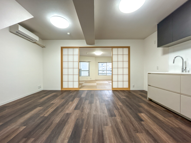 心ほどける和モダン 704の内観
