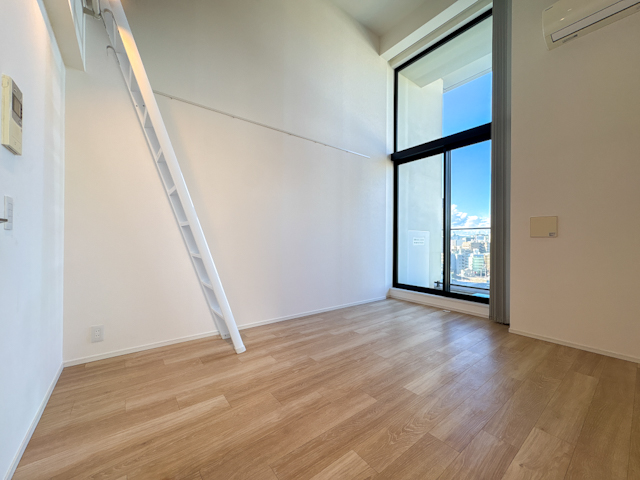 景色を独り占め 1102の内観