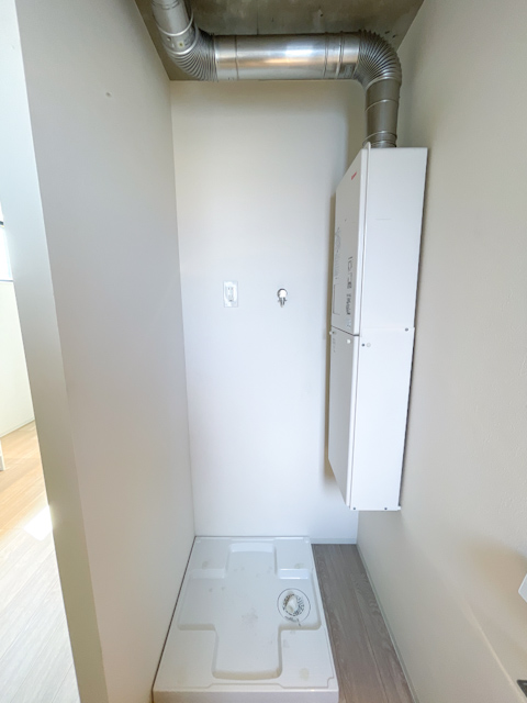 ナチュラルワンルーム 301の内観