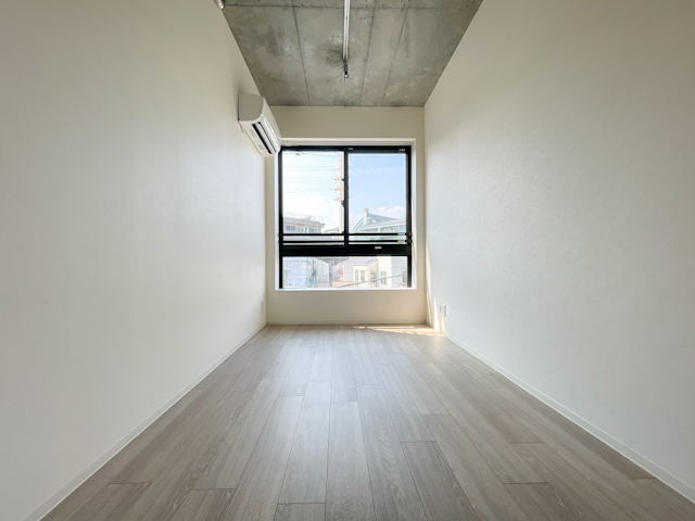 ナチュラルワンルーム 301の内観