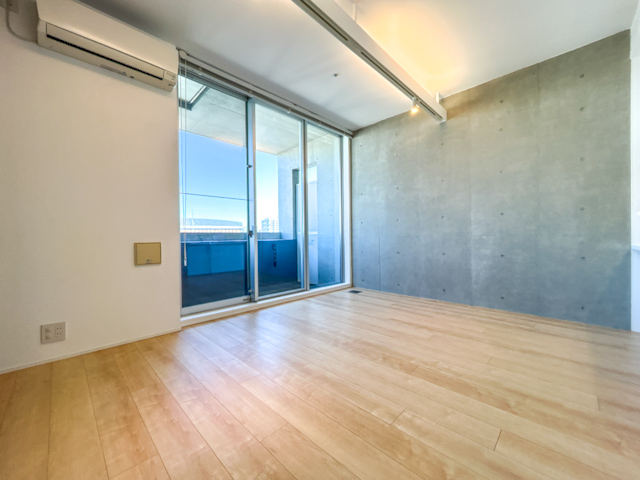 メリハリキャンバス 1002の外観