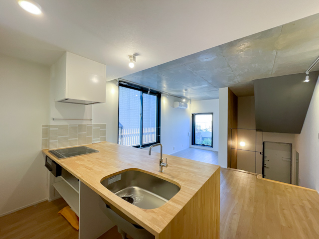 ナチュラルに三茶メゾネット 201の外観