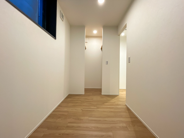 ナチュラルに三茶メゾネット 201の内観