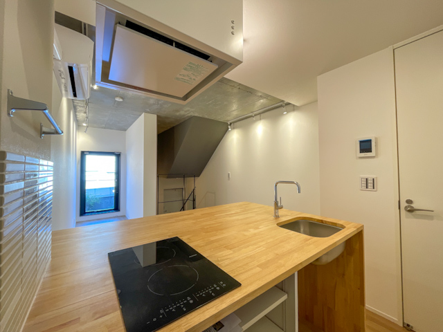 暮らしを組み立てる 202の内観