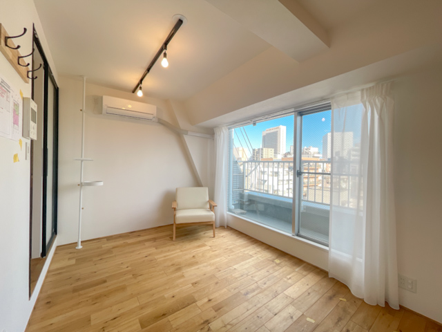 Oimachi Share 803の内観