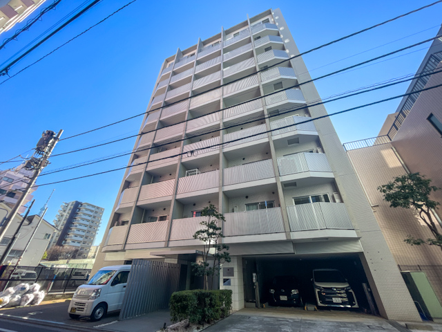 天窓とメゾネット 905の内観