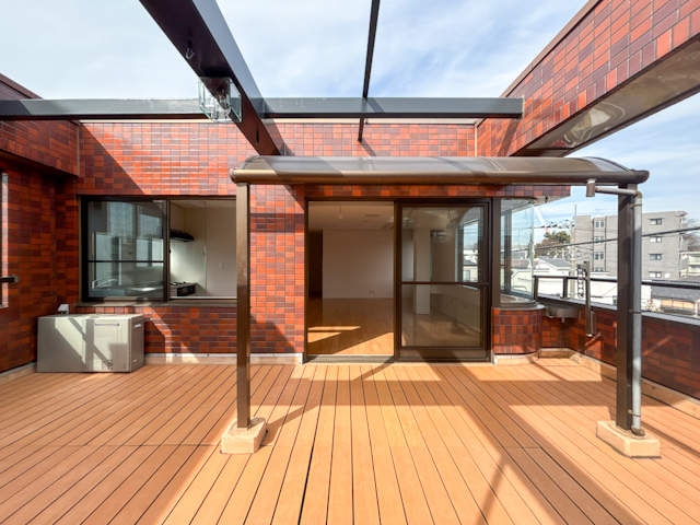 なんか、すごくいい桜新町 302の外観