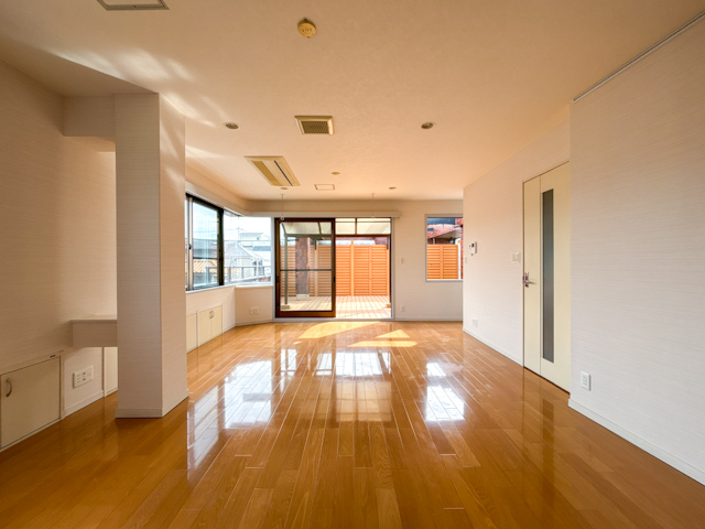 なんか、すごくいい桜新町 302の内観