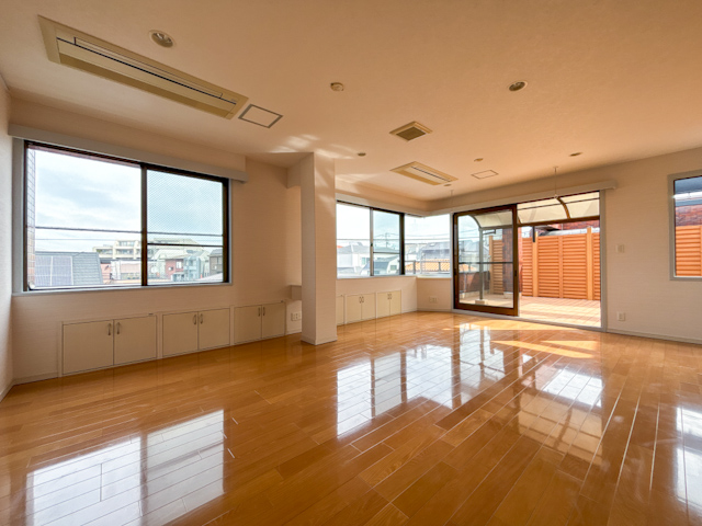 なんか、すごくいい桜新町 302の内観