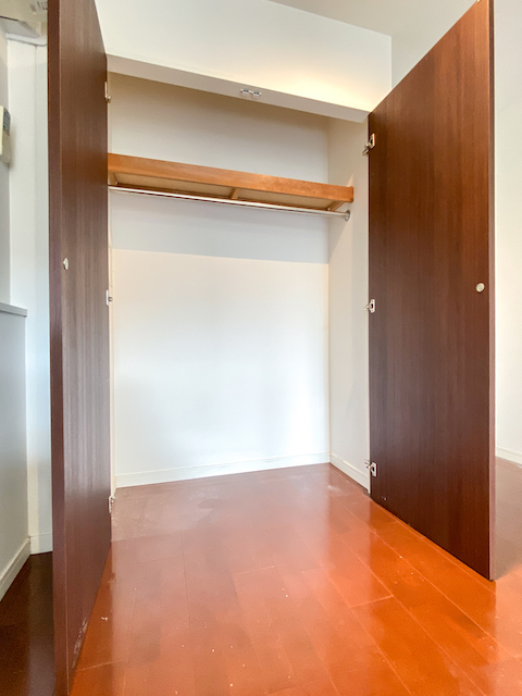 天井高のイケメン暮らし 103の内観