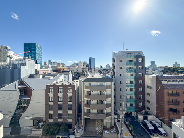 働くもよし、住むもよし 603の外観