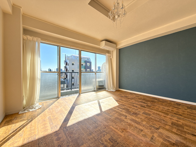 働くもよし、住むもよし 603の内観