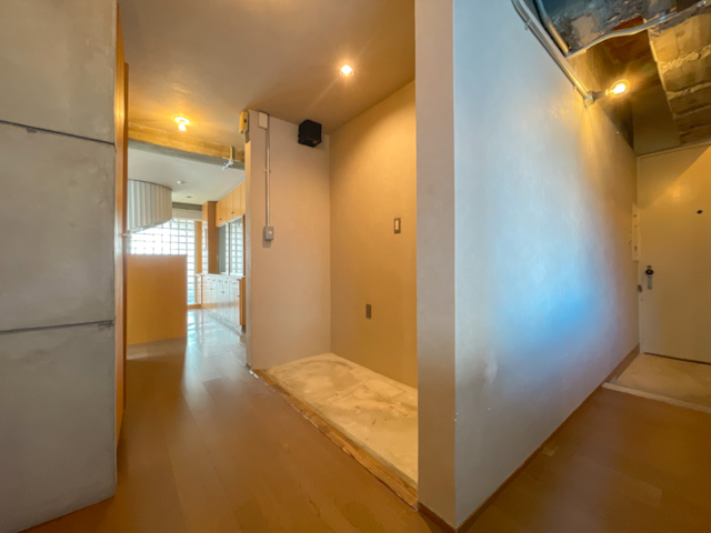 質感を讃えて 401の内観