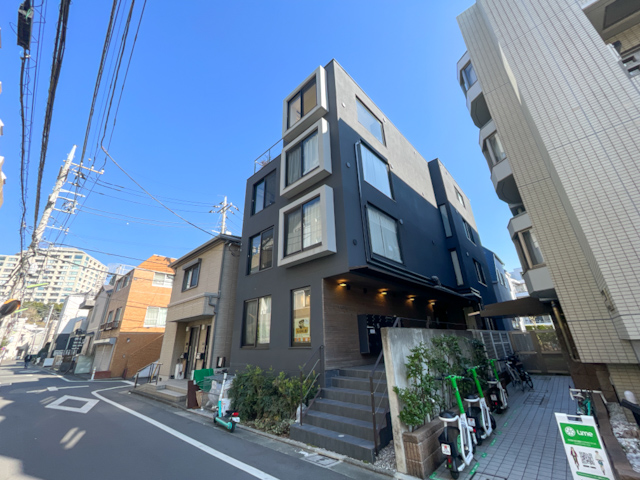 One Life. 402の内観