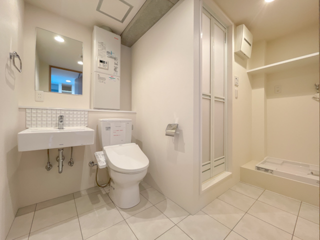 窓辺に都会のやさしさを 201の内観