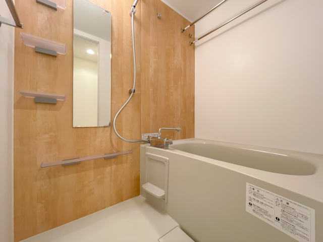 窓辺に都会のやさしさを 201の内観