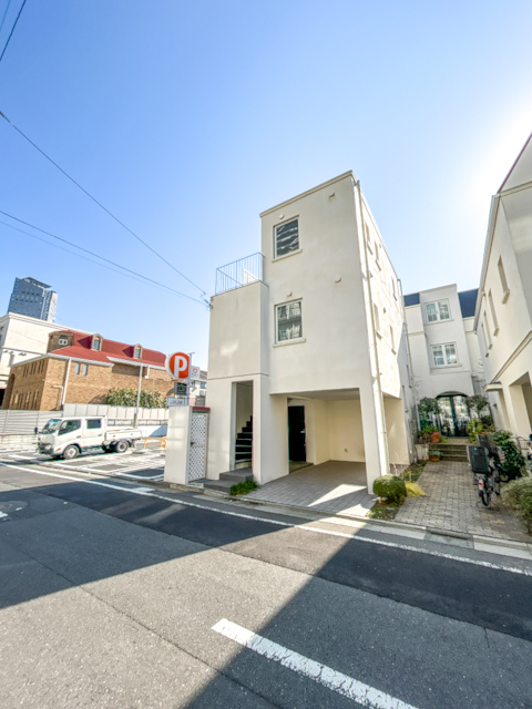 小悪魔クラシック 101の内観