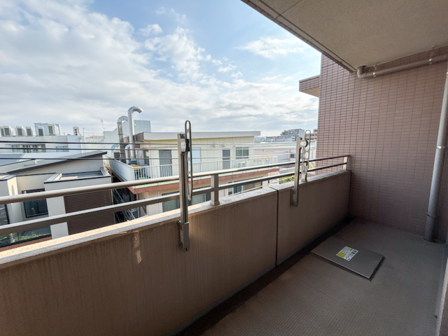 しっぽが覗く、桜新町 405の内観