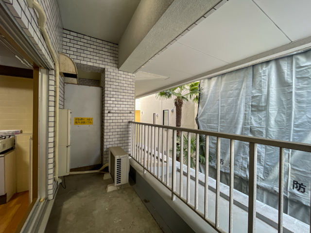駅近レトロ 202の内観