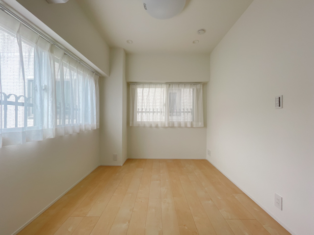 オレンジの木のそばで 209の内観