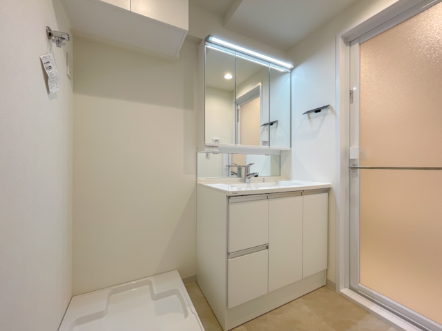 オレンジの木のそばで 209の内観