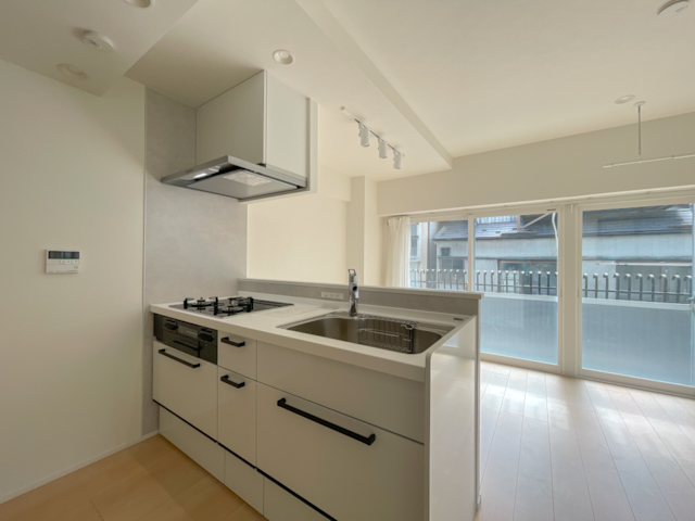 オレンジの木のそばで 209の内観