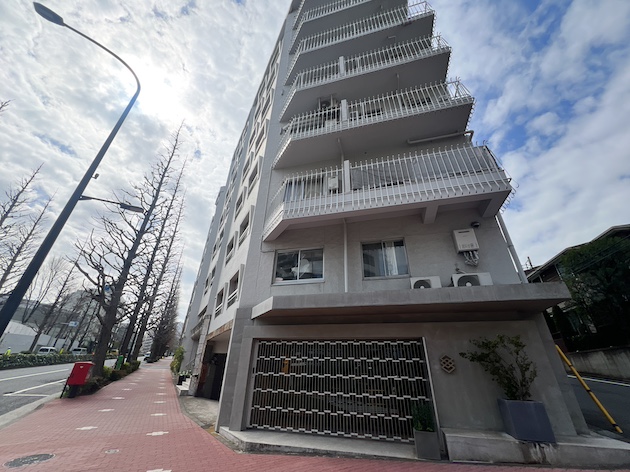 プラチナ通りのあのマンション 303の内観