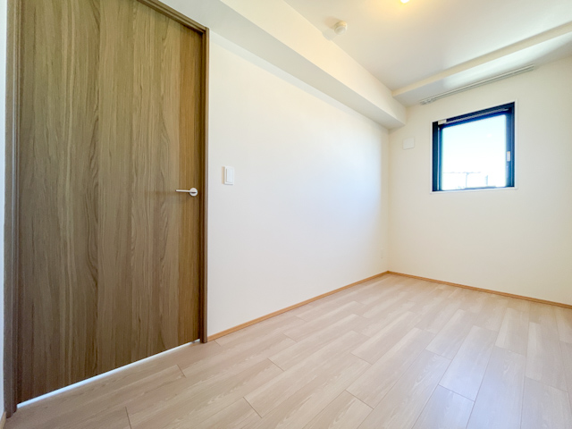 エスプレッソにクリームを 304の内観