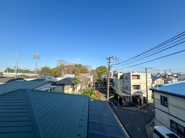 天高っていいなぁ 306の内観