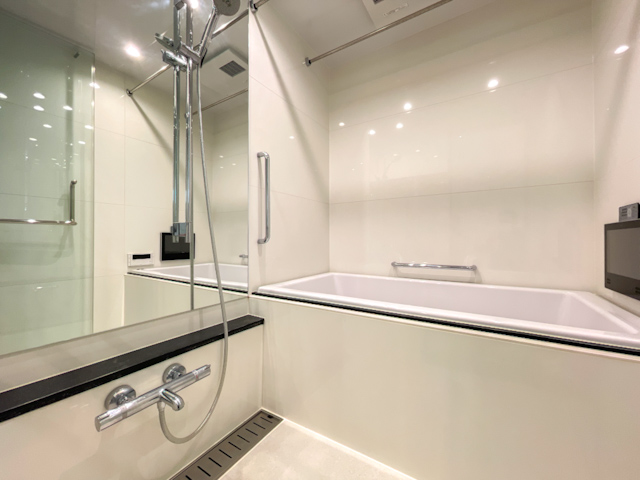 森の音 102の内観