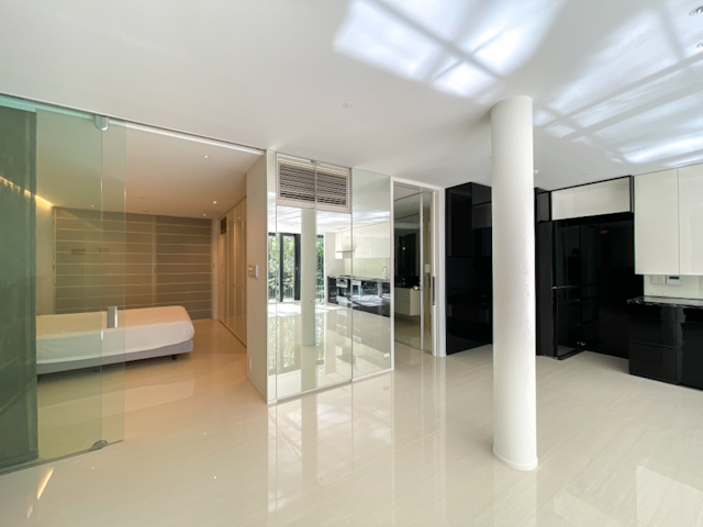 森の音 102の内観