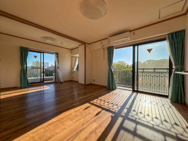 暮らしの幅を広げる _701の内観