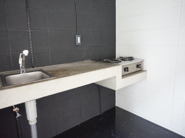 プリズンブレイク 201の内観