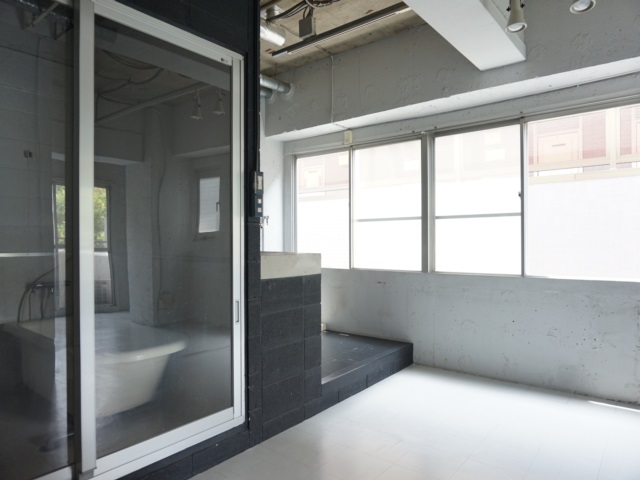 プリズンブレイク 201の内観