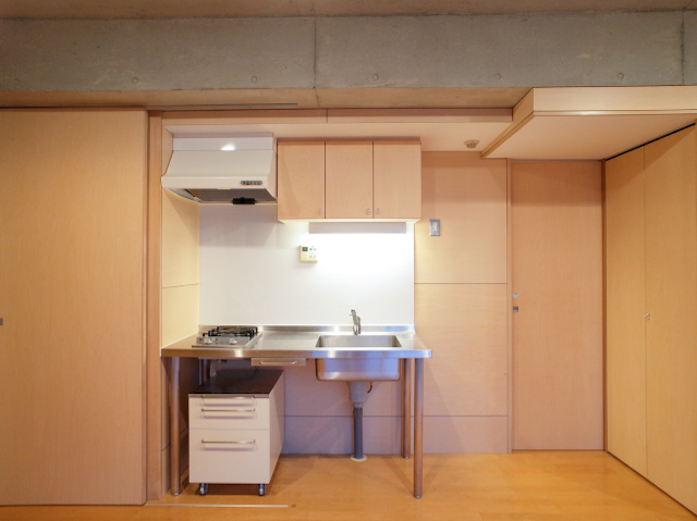 光が抜けるデザイナーズ 401の内観