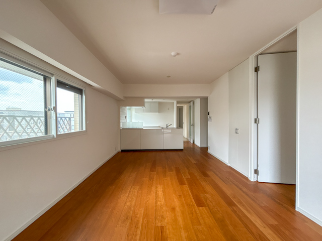 やさしいウッドフロア 501の外観