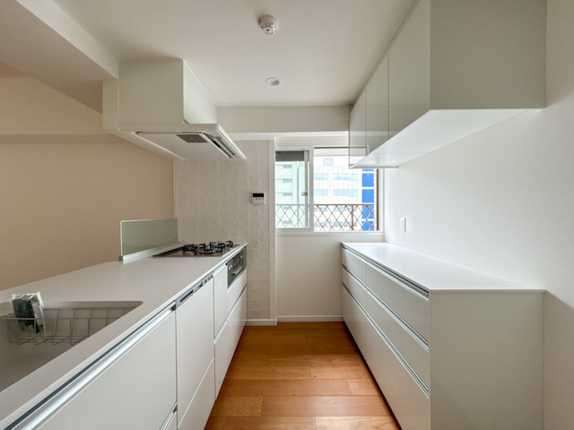 やさしいウッドフロア 501の内観