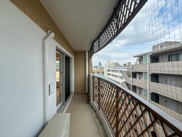 うちのテラス、踊れるんだよね 601の内観