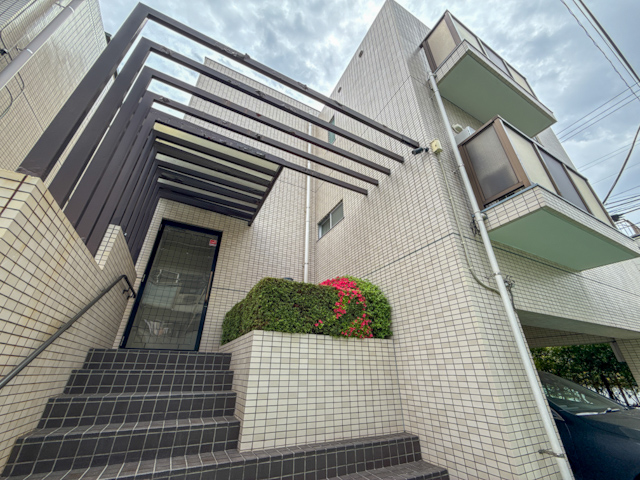 ゾーニング天国 201の内観