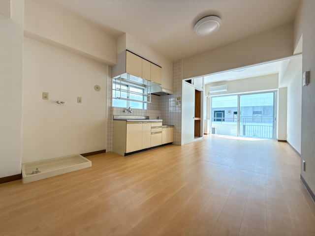 ゾーニング天国 201の内観