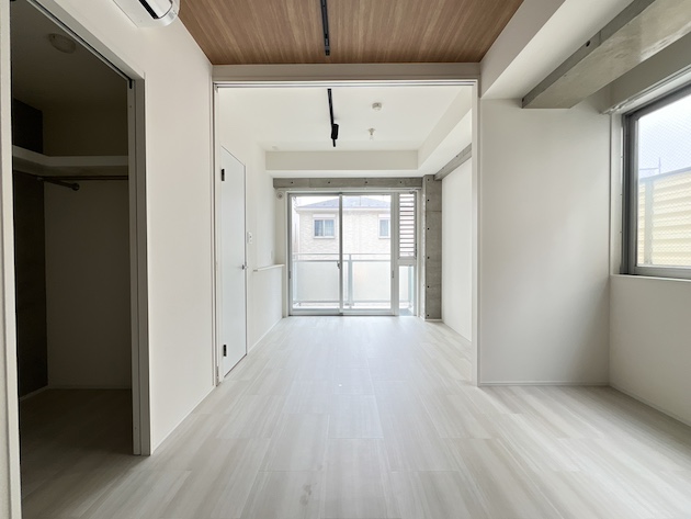 小技の効いたワンルーム 308の内観