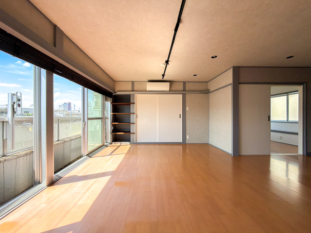 いい部屋との出会い 4Bの内観